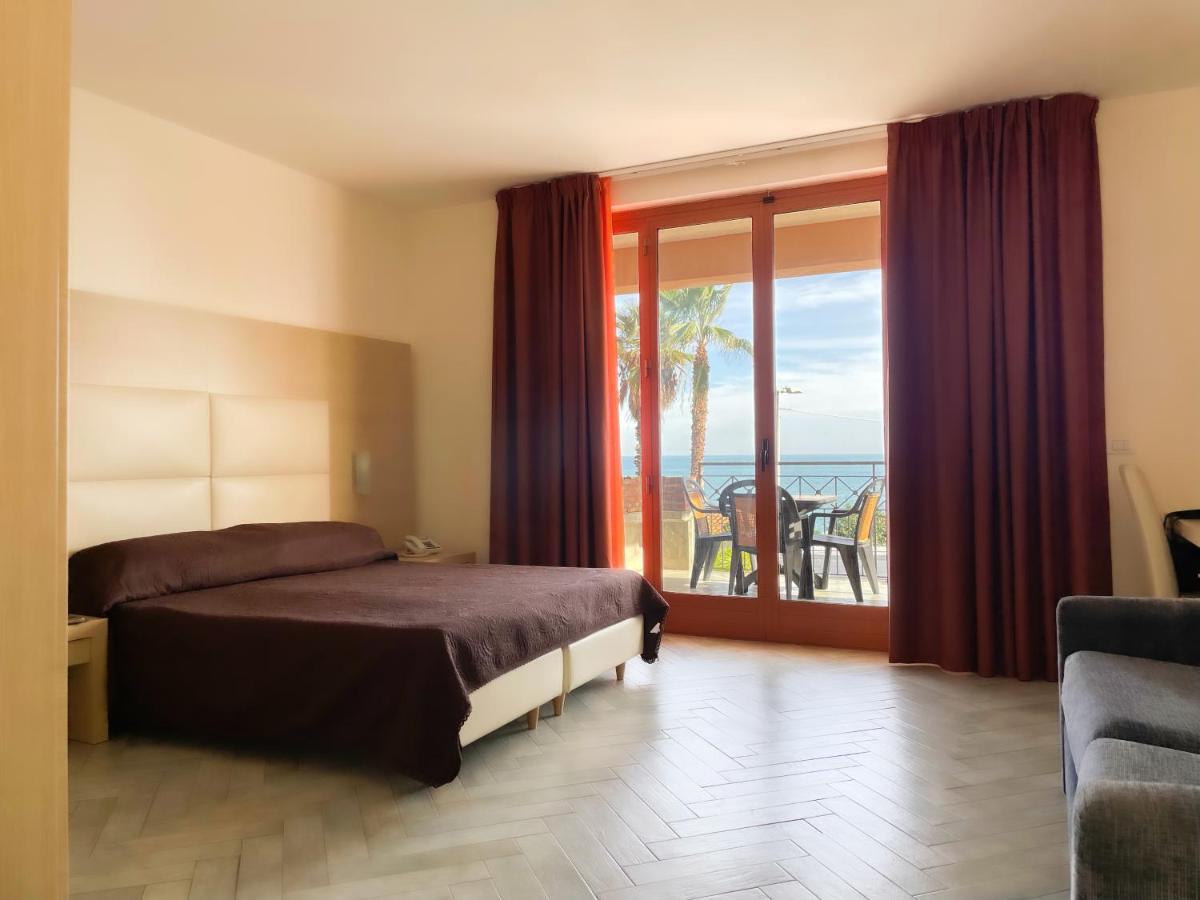 Taormina Hotel Calipso ماتزيو المظهر الخارجي الصورة